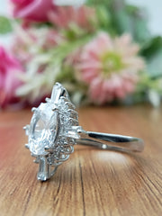 9x6 mm Oval Cut Lab Grown Diamond Ring